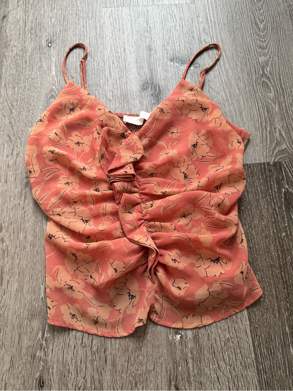 ASTR The Label Clay Floral Ruffle Front Cami Tank Top Coral Peach Size Small